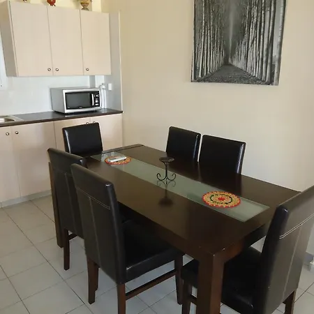 Marisa Hotel apartamentowy 2*
