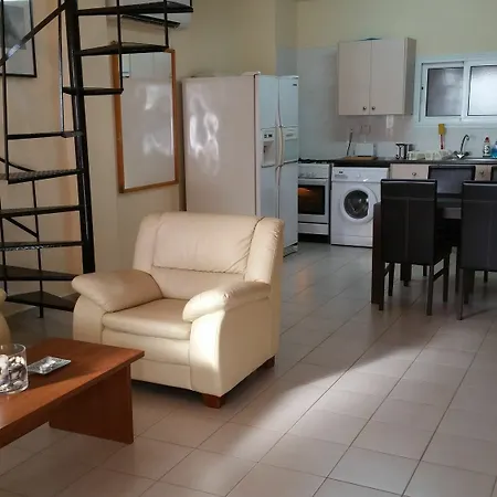 Marisa Aparthotel
